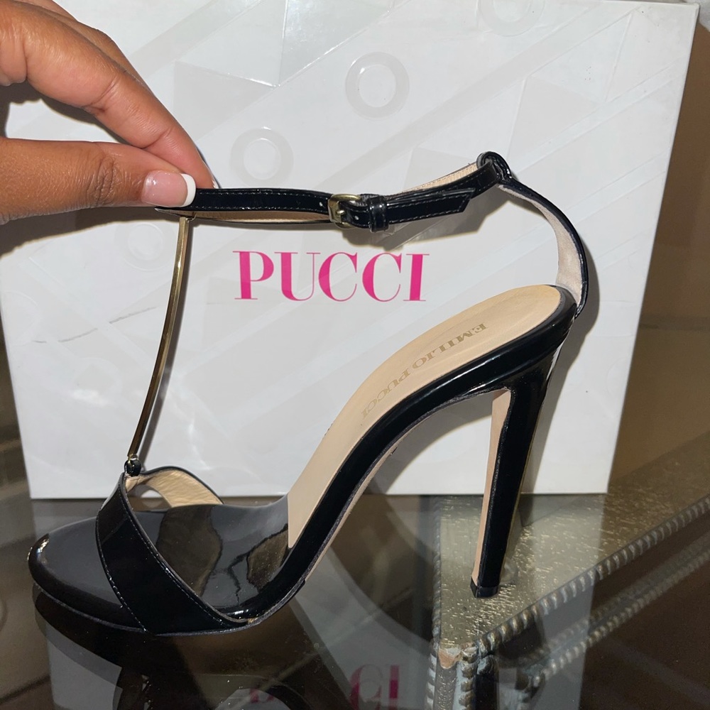 NEW AUTHENTIC EMILIO PUCCI PATENT LEATHER HEELS